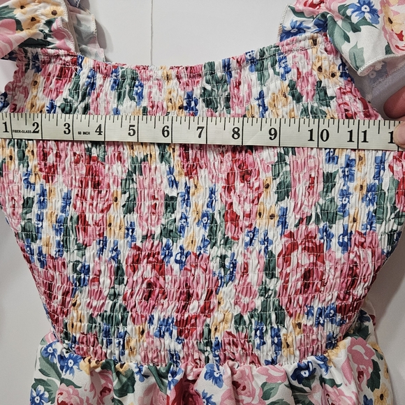 SHIEN Woman's Blouse Size M floral print. - Picture 7 of 10